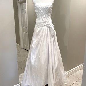 New Never Worn China Made Corset Wedding Dress